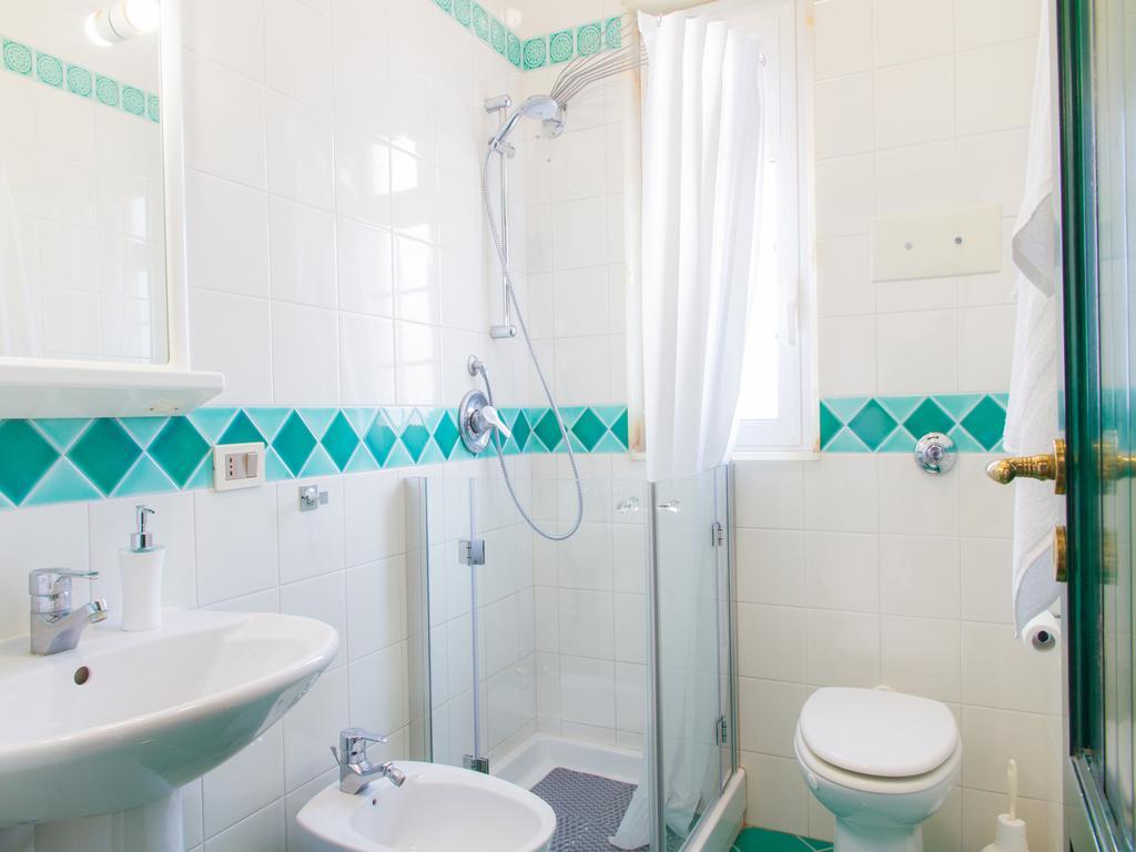 Gelso Bianco Apartments Campofelice Di Roccella Eksteriør bilde